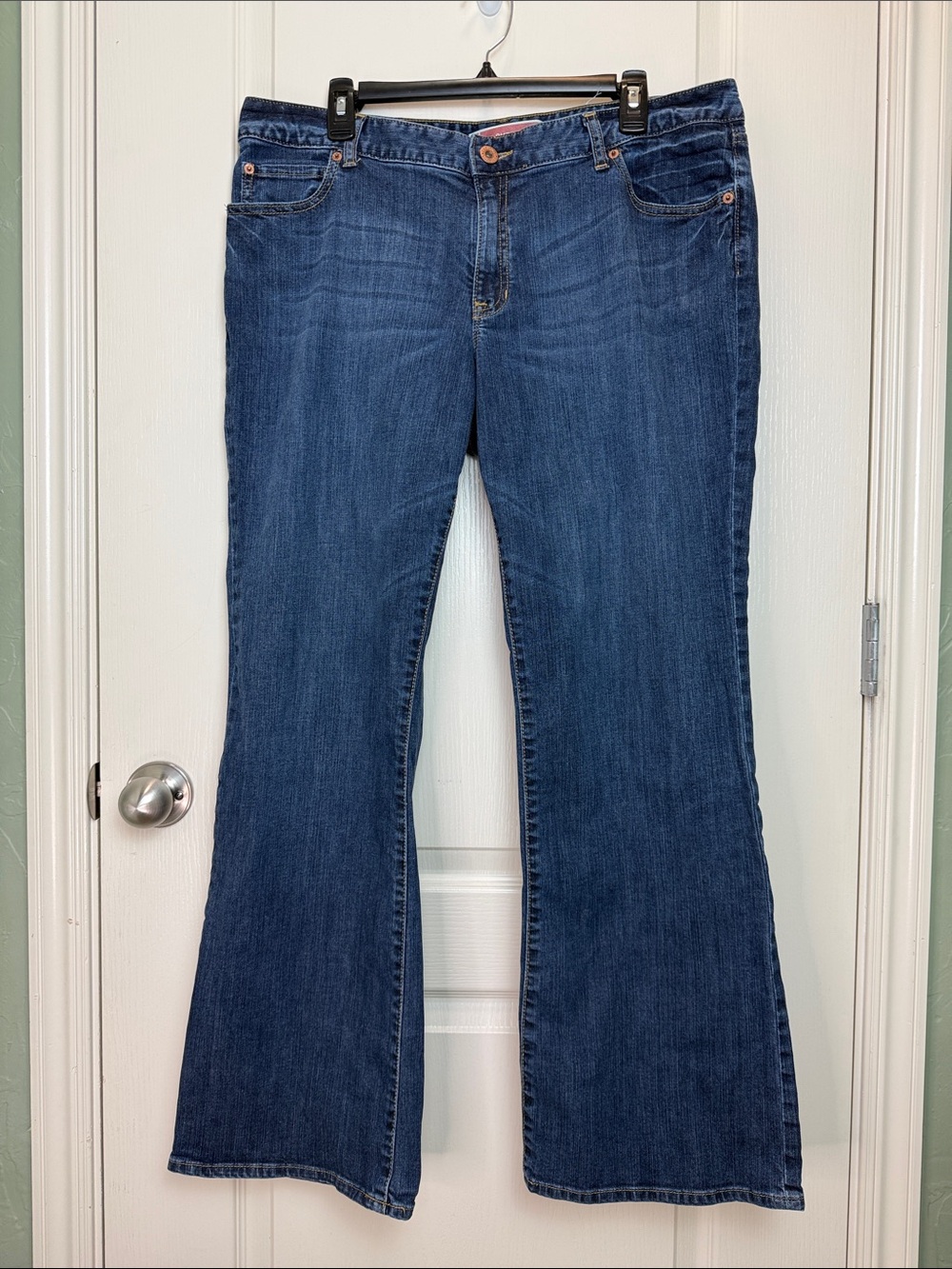GAP Women's Dark Blue Curvy Flare Jeans Sz 16R Midrise